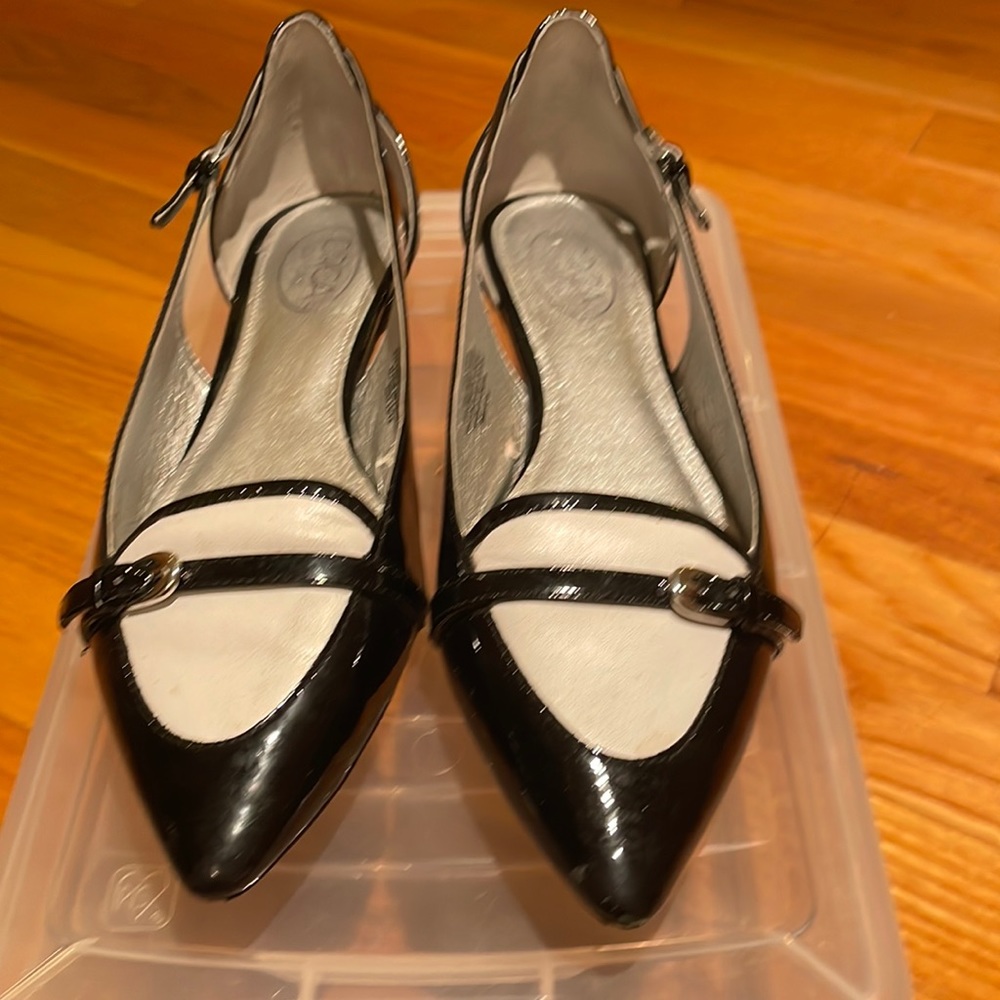 Woman’s shoes